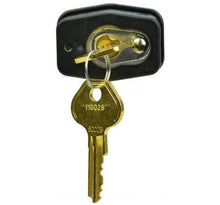 Load image into Gallery viewer, Master Lock Shrouded Pad Lock