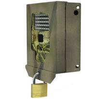 Load image into Gallery viewer, Master Lock Solid Brass Case Lock